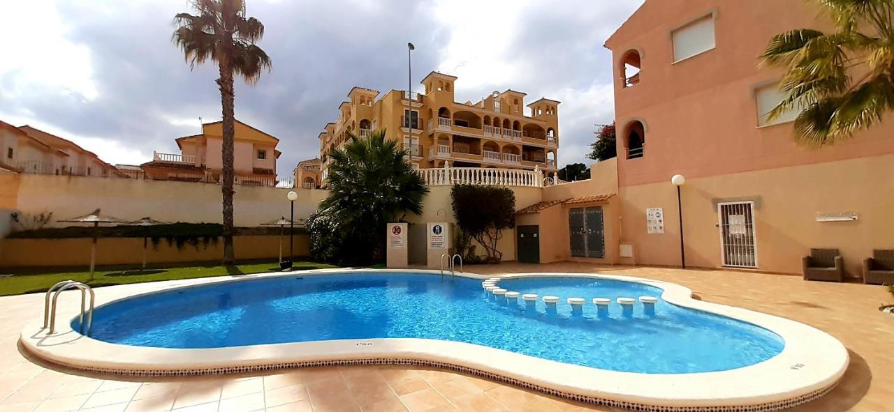 Cozy & Bright Apartment, Villamartin, Orihuela Costa Exterior photo