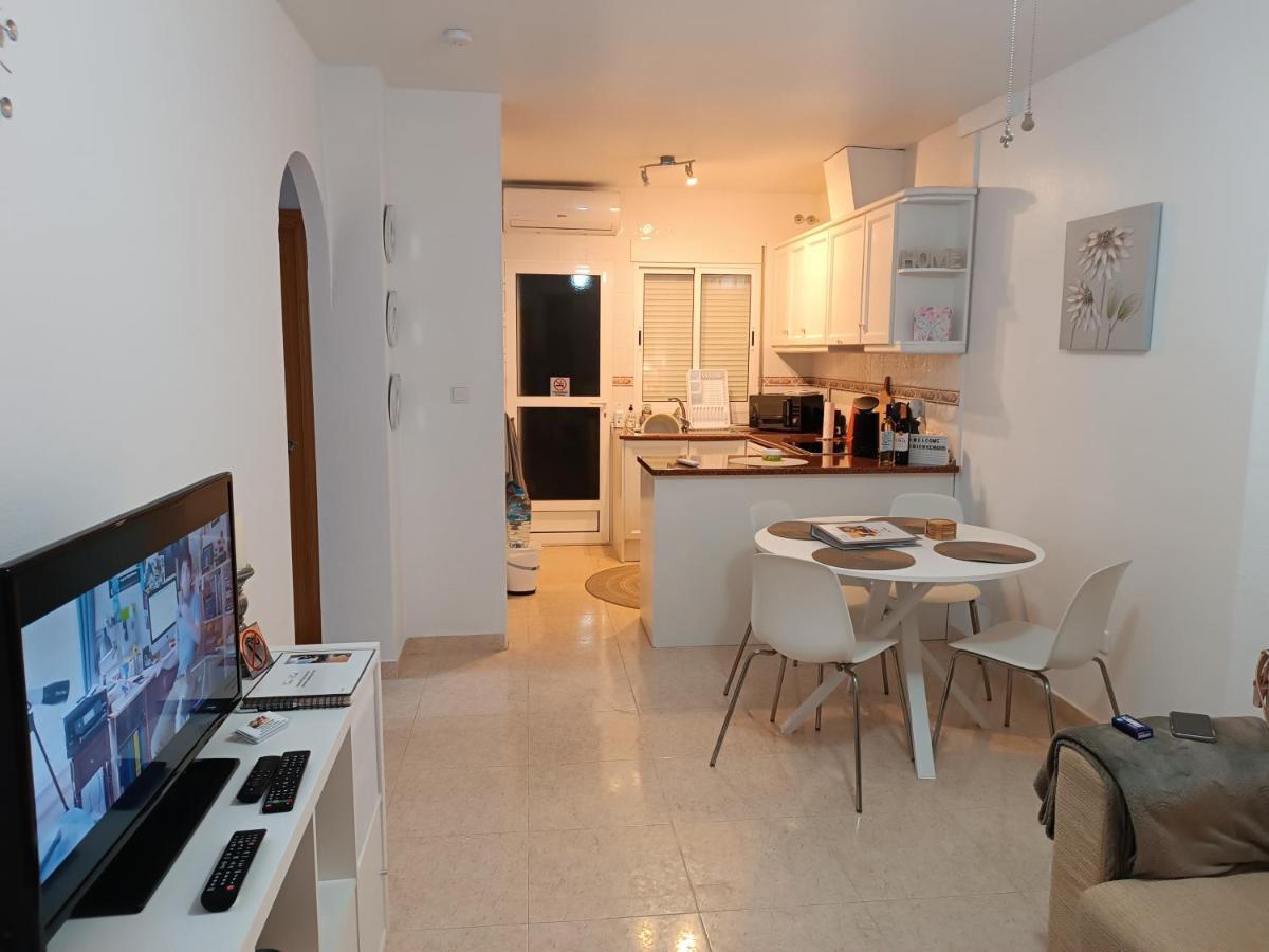 Cozy & Bright Apartment, Villamartin, Orihuela Costa Exterior photo